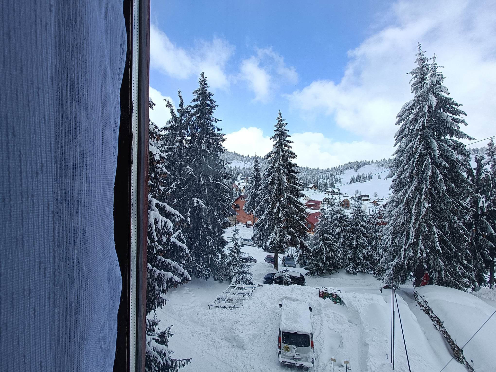 Cazare in Arieseni - CABANA  VÂRTOP - Vartop