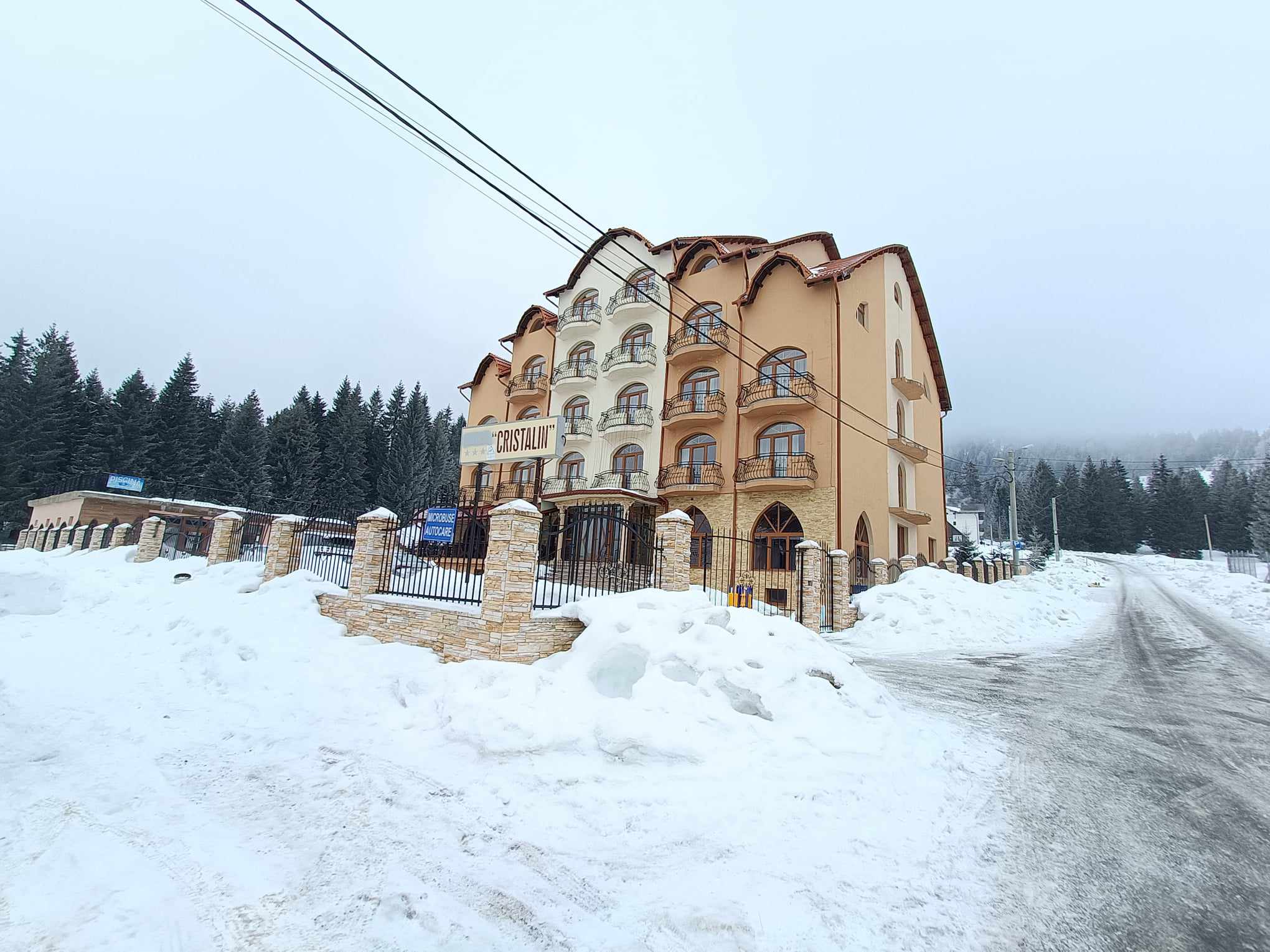 Cazare in Arieseni - HOTEL CRISTALIN - Vartop