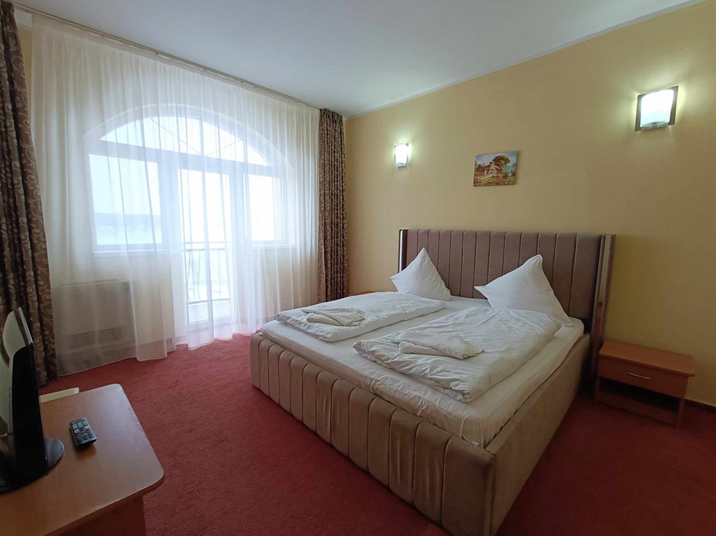 Cazare in Arieseni - HOTEL CRISTALIN - Vartop